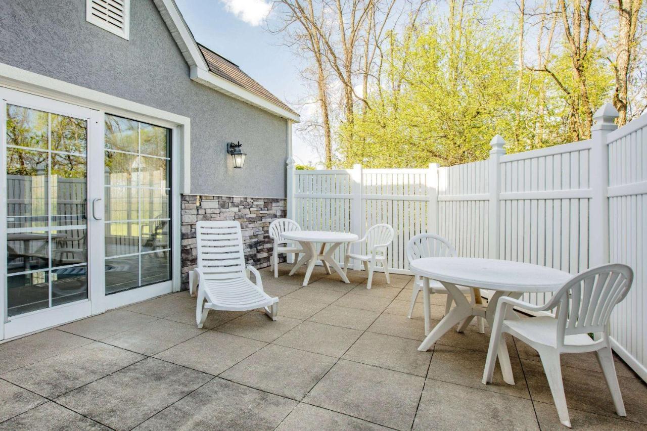 Microtel Inn By Wyndham Beckley Exterior photo